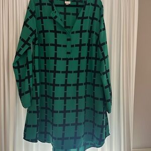 Green and Black Geometric Tunic Dress